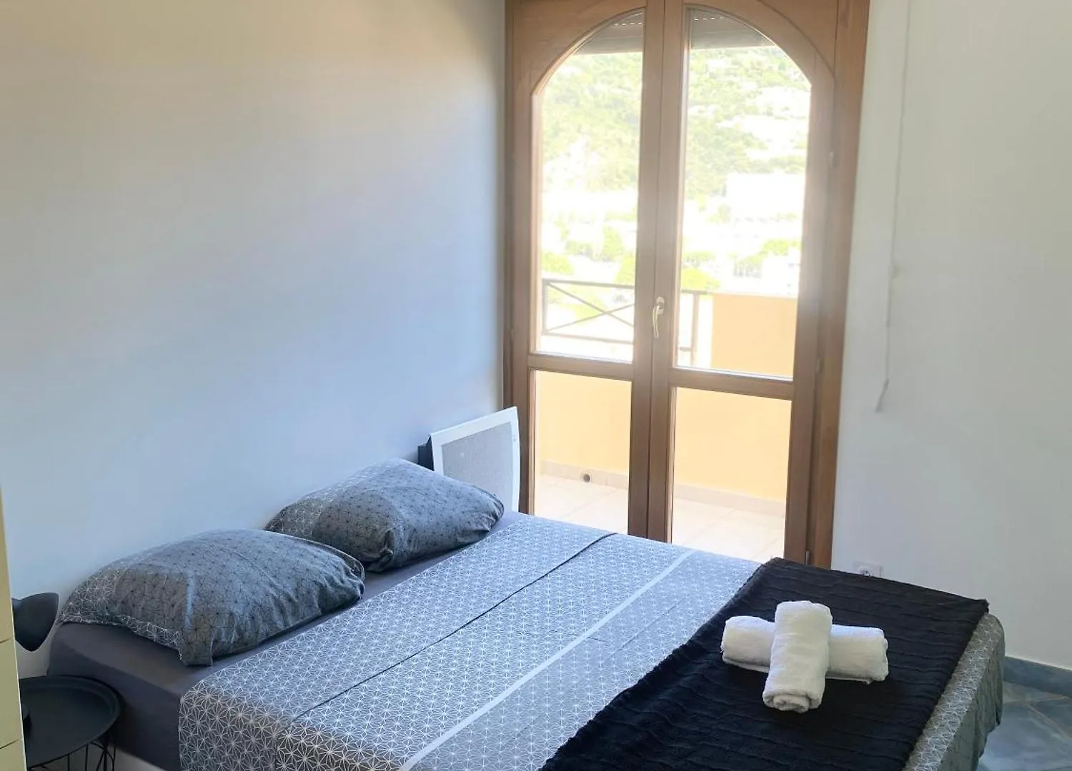 Appartement-Nice 01 Vue Mer - Panoramique Wifi-Parking 0*, Nice