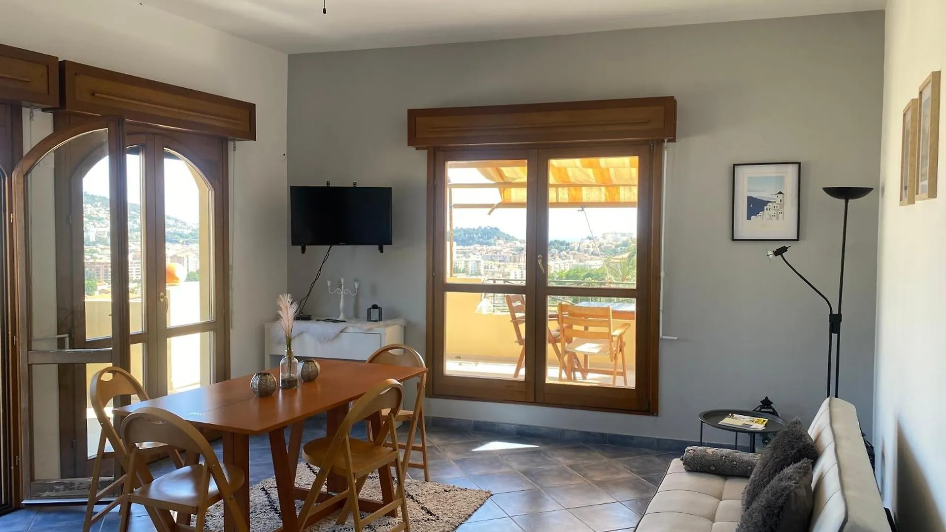 Appartement-Nice 01 Vue Mer - Panoramique Wifi-Parking 0*, Nice France